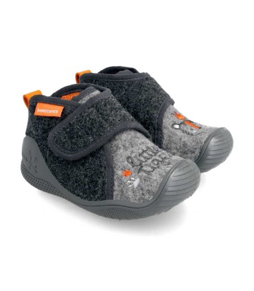Zapatilla Biohome Gris Little Tiger