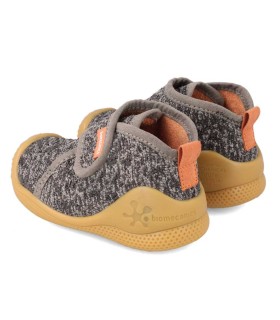 Zapatilla Biomecanics Biohome Marrón